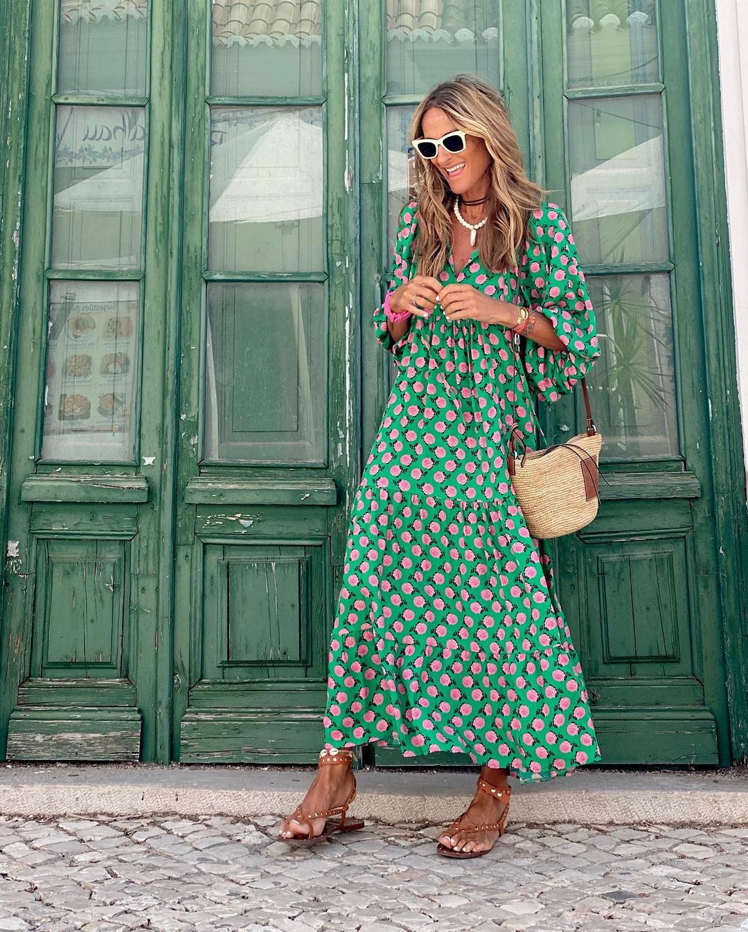 Bella Sommerkleid mit Blumenmuster – Luftig, leicht & farbenfroh